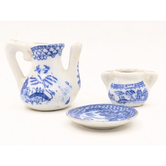 Vtg. Set 3 Miniature Blue Willow Tea Pot Plate & Sugar Blue White China READ - Picture 13 of 16